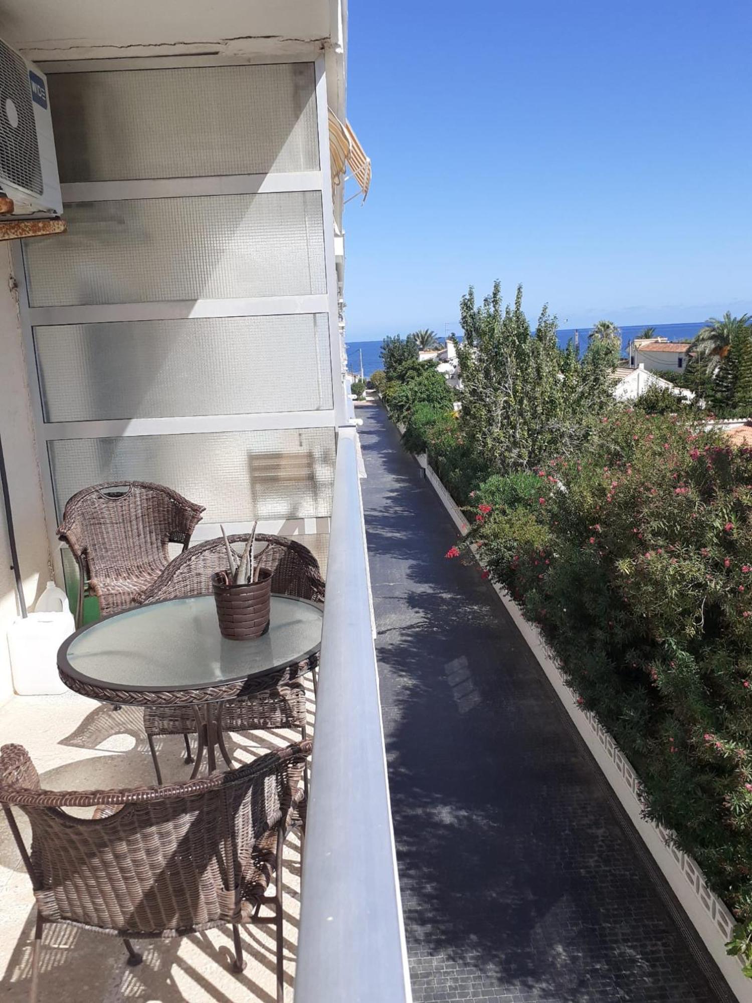 Oasis Apartments Playa Albaranas Denia Exterior photo